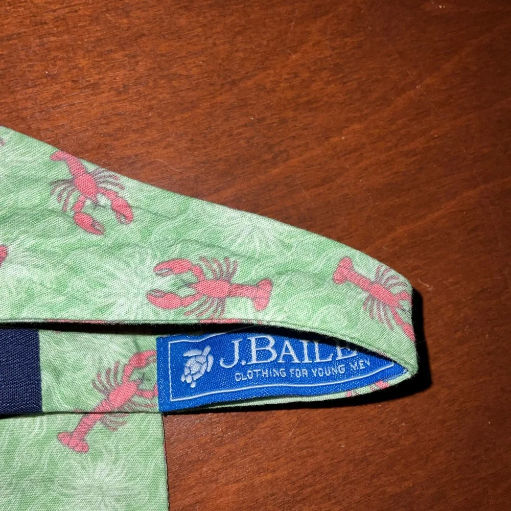 EUC- J.Bailey bow tie